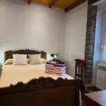 Agradable Casa De Aldea En Un Entorno Natural